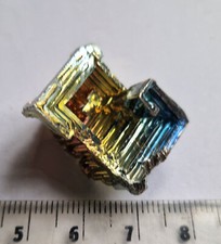  BISMUTH CRYSTAL -A SUPER