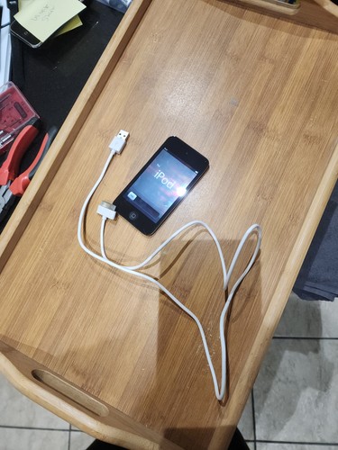 Apple ipod touch - touch, 4th
