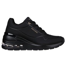 SKECHERS UK SIZE 5.5 BLACK