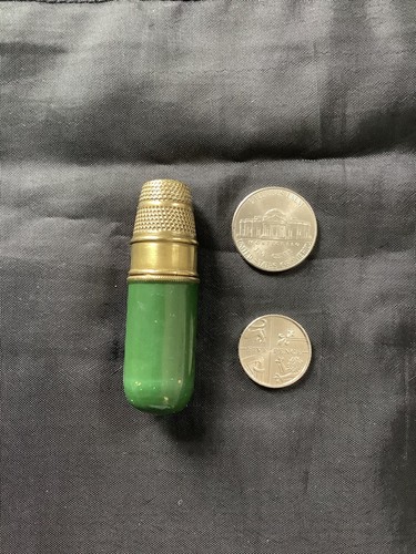 C1930s green enamelled sewing - green,