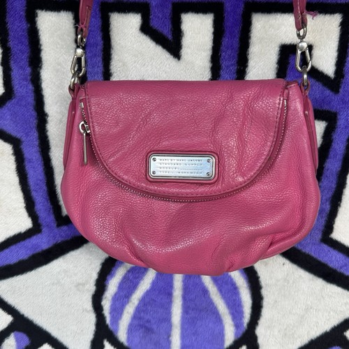 Marc jacobs fuscia - by,