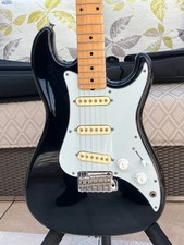 Fender Japan Squier Bullet S-3T 1984 - Black