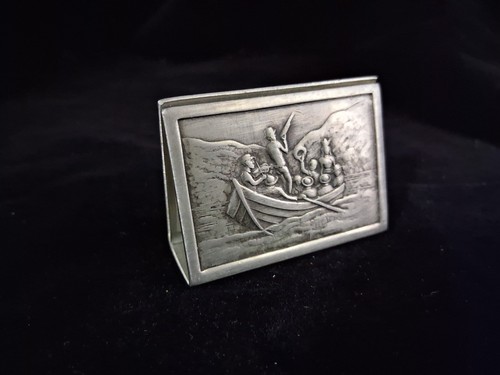 Pewter place holder - holder, konge