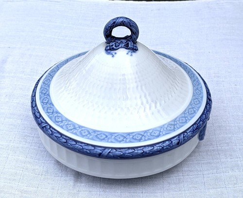 Royal copenhagen blue fan - copenhagen,,