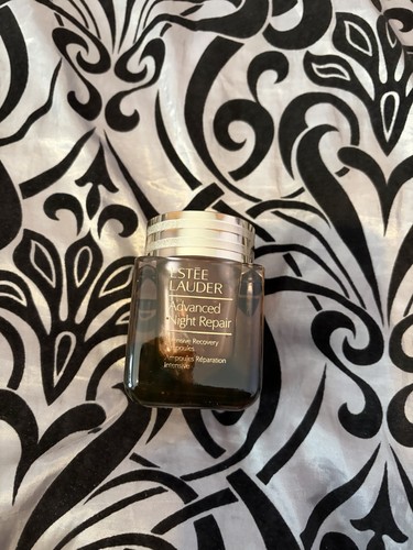 Unused estee lauder - bn&unused,