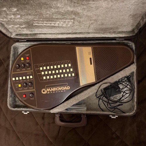 Suzuki omnichord brown - omnichord,