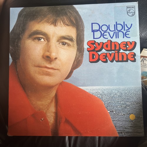 1976 sydney devine - 1976~sydney,