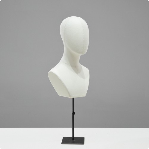 Mannequin head with shoulders - with,