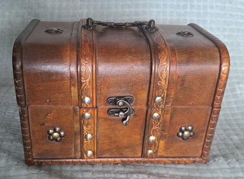 Vintage wooden treasure chest - treasure,