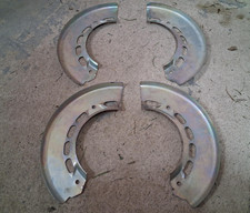 A set of rear vented brake backing plates for Porsche 911/912 swb 1965-68 models