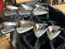 Mizuno Pro 223 Irons / 4-PW / Stiff Flex Dynamic Gold 120 s300