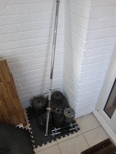Cast Iron 1" Standard Weight Plates Used 166.75 Kg Plus Barbell And Dumbells