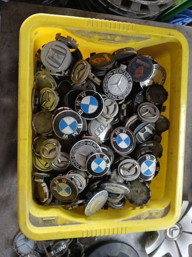 Joblot 950 alloy wheel - wheel, centre