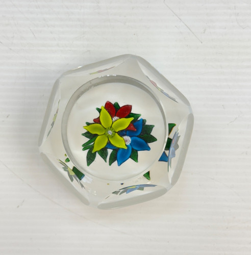 Saint louis 1971 three - 1971, three-flower