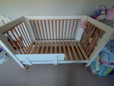 Boori Perla Cotbed Used