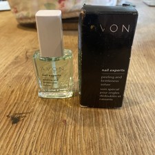 Avon nail experts Peeling And