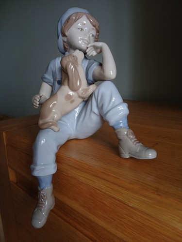 Nao lladro porcelain figurine - nao,