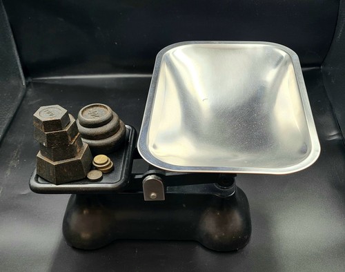 Vintage mechanical balance - vintage,