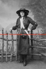 F014046 Woman Girl Guide Fence Milnrow Rd Rochdale England UK WW1