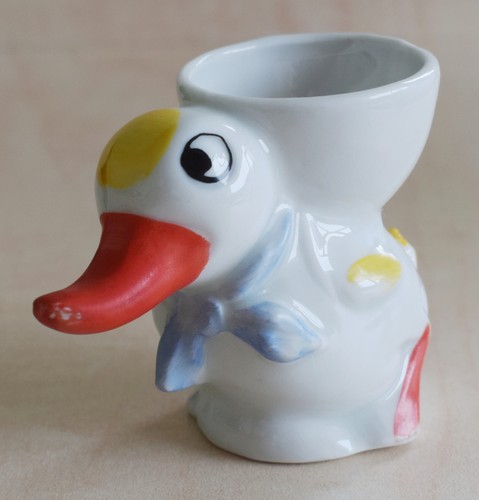 Bird egg cup foreign duck - bird,