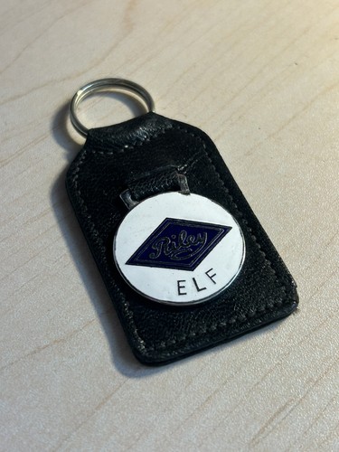 Riley elf les - elf,
