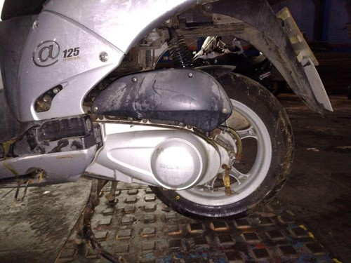 2001 honda nes - 125,