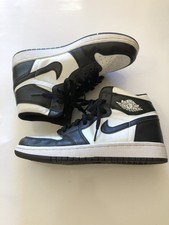 Jordan 1 Retro High OG 'Black