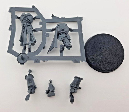 Body torso legs base - base, (e)