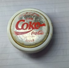 Coca Cola Gold Russell Spinner Yo-Yo 1980s Vintage Collectible