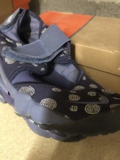 Size UK 8 - OG Nike Air Rift