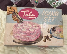 1950's Vintage Tala Icing Set