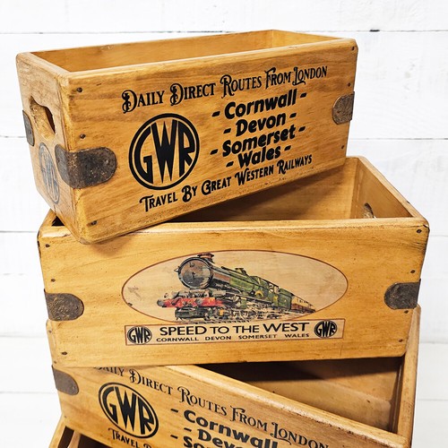 Gwr steam train vintage box - vintage,