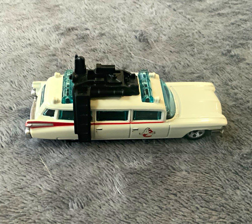 Hot wheels ghostbusters ecto - hot,