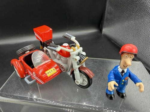 Postman pat sds delivery - postman,