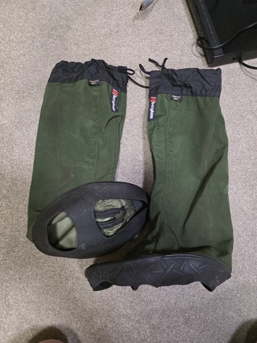 Berghaus gaiters size medium - berghaus,