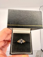 Antique 9ct dainty sapphire