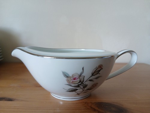 Noritake cream milk jug - cream/milk,