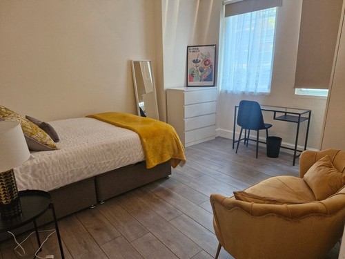 Bargain ikea malm - malm, chest