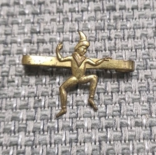 Vintage 1960s brass girl guide - 1960s,