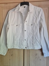 WOMANS WHITE DENIM JACKET FROM H&M IN A SIZE S