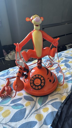 Disney tigger telephone 1990s - disney,