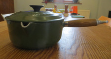 Le Creuset Cast Iron Sauce Pan Green (18)