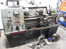 COLCHESTER TRIUMPH 2000 15" x 30" STRAIGHT  BED CENTRE LATHE