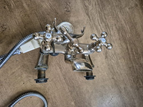 Vintage brass double taps - double,