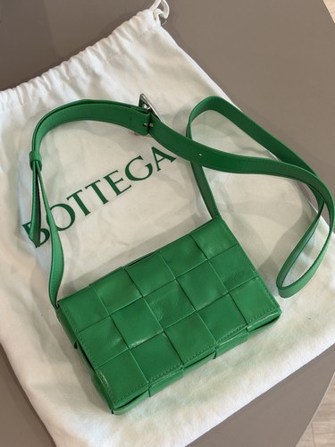 Bottega veneta parakeet - veneta,