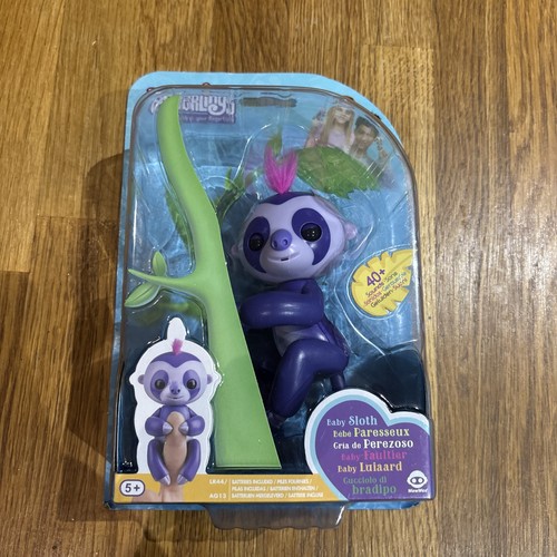 Fingerlings baby sloth - baby,
