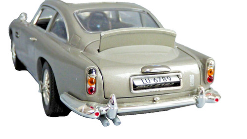 Aston martin db5 bond 007 - aston,