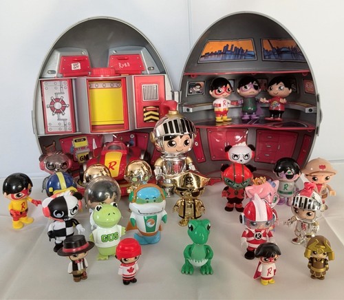 Ryan world characters - world,