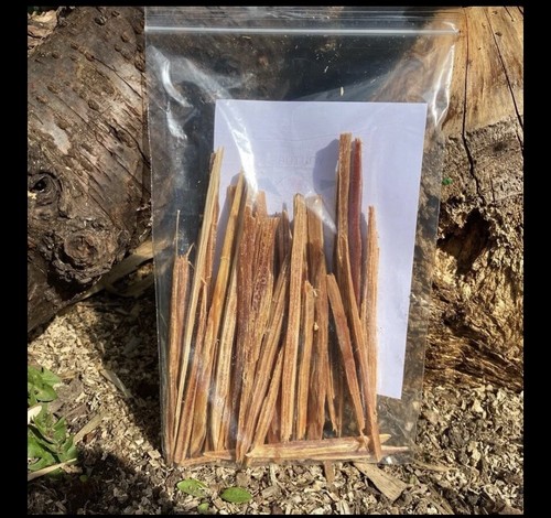 Bushcraft fatwood splinters - bushcraft,