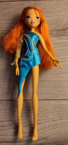 Winx club mattel doll - winx, bloom